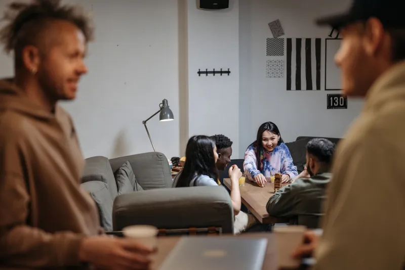 What to Lead With: Presenting Your Best Self When You Join a New Friend Group