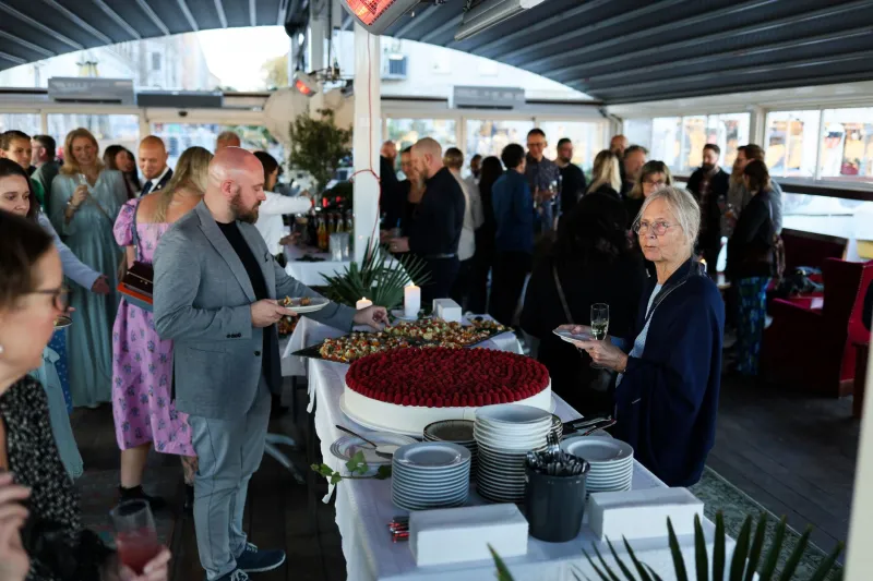 Show Up Right: 10 Ground Rules Every Lifestyle Event Attendee Should Know by Heart